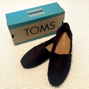TOMS alpargatas size 9.5 NWOT